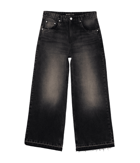 Calça Super Baggy em Jeans com Barra Desfiada