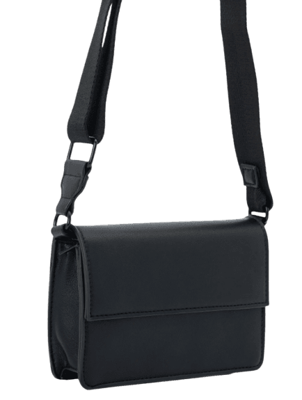 Bolsa Tranversal em PU com Fechamento em Botão Preto