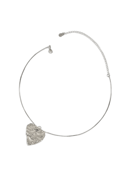 choker estruturada prateada coração