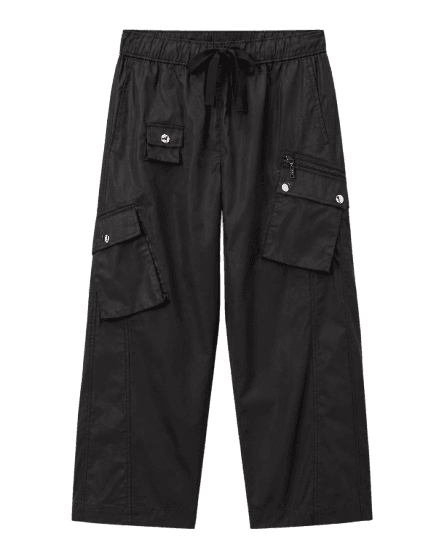 Calça Com Cós De Elástico e Bolsos Preta